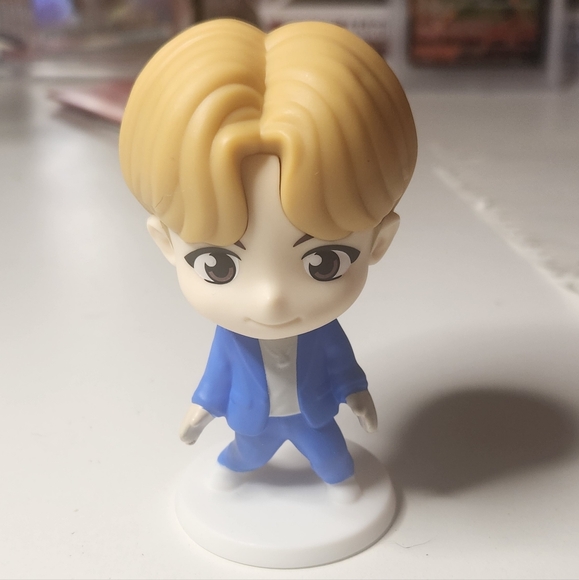 McDonald's BTS TinyTan J-Hope Blue and Blonde Toy Figure - Picture 1 of 4